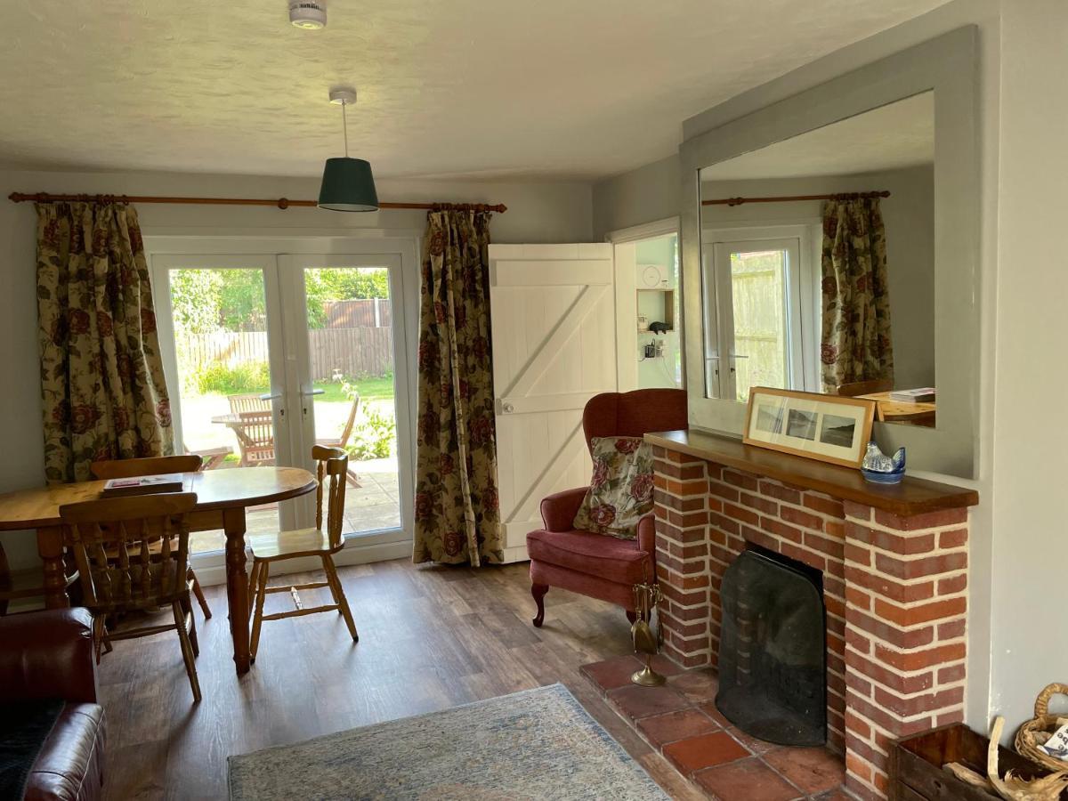 Betty'S Cottage - Traditional Norfolk Farm Cottage Swafield Экстерьер фото