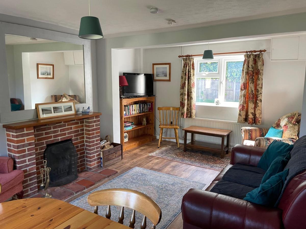 Betty'S Cottage - Traditional Norfolk Farm Cottage Swafield Экстерьер фото